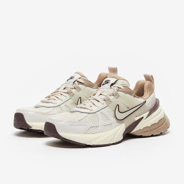 Nike Sportswear Womens V2K Run - Light Orewood Brown/Light Bone/Khaki/Earth - Trainers - Womens Shoes 